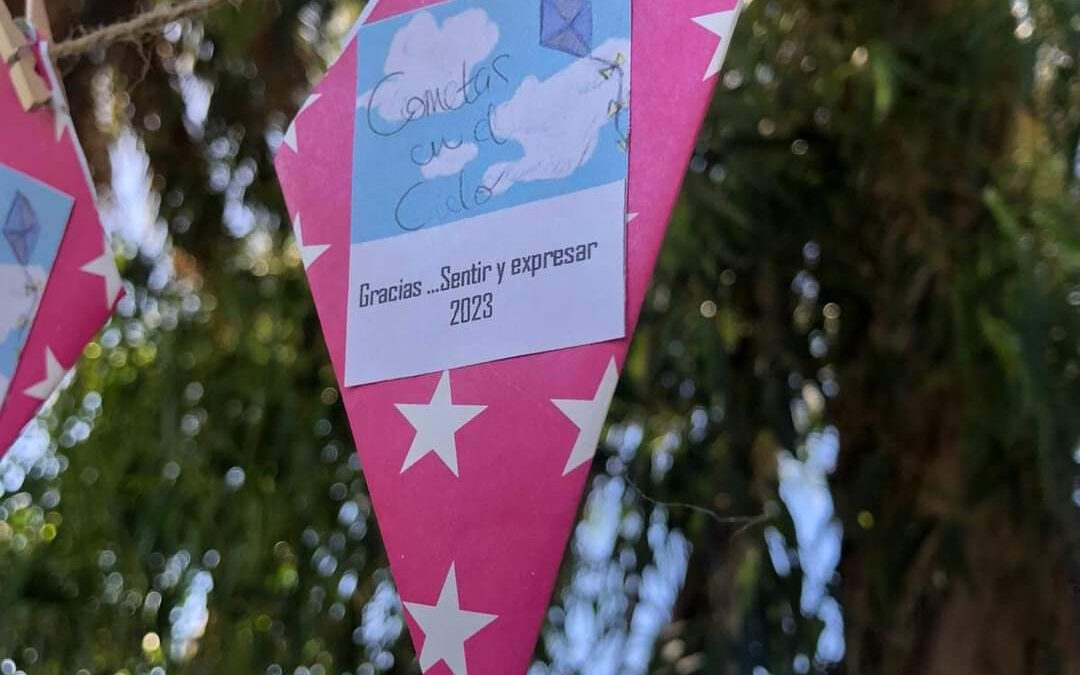 Flying kites for peace in Uruguay!